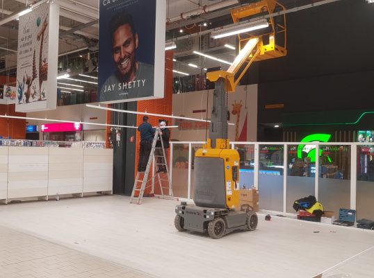 Librăria Cărturești – Galeria Auchan